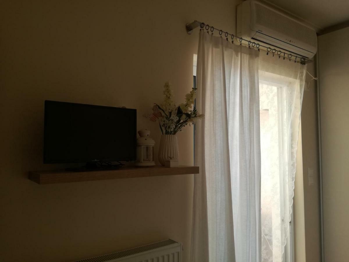 Maria'S House Apartment เอเธนส์ ภายนอก รูปภาพ