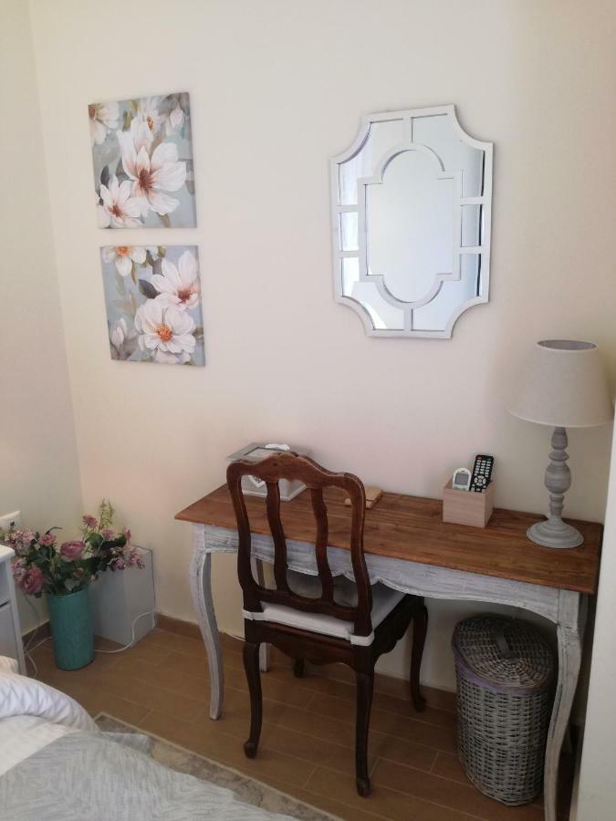 Maria'S House Apartment เอเธนส์ ภายนอก รูปภาพ